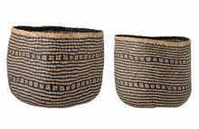 Load image into Gallery viewer, Black and natural seagrass baskets set of 2