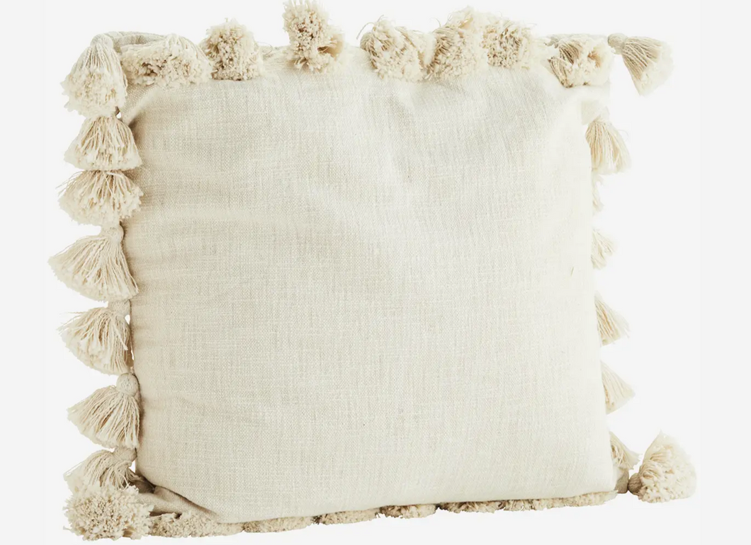 Cream cushion cover with tassles 60x60