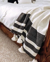 Load image into Gallery viewer, Moroccan striped cotton blanket with tassles black/natural 150x250